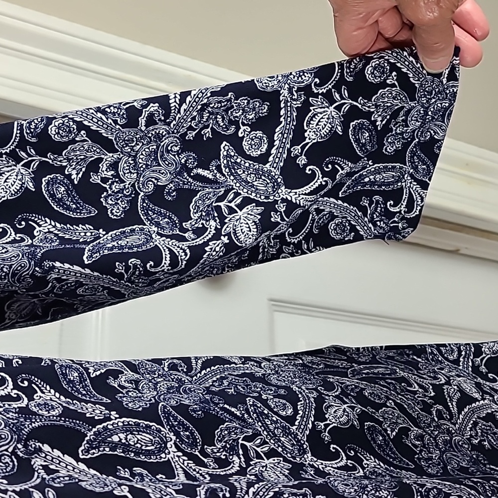 Magnolia Grace Paisley Print Blouse - Picture 4 of 12
